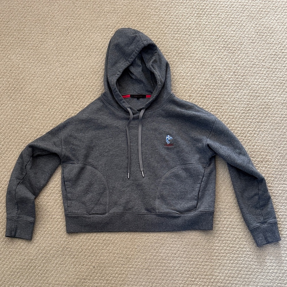Greyson cropped Women’s Hoodie with Cabot Cliffs Logo Nova Scotia